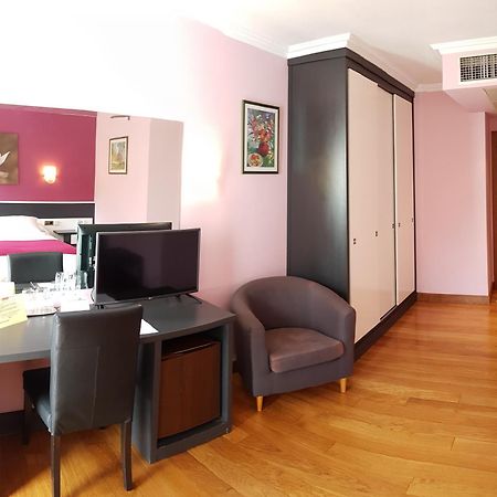 Hotel Venta De Etxalar Kültér fotó