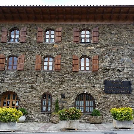 Hotel Venta De Etxalar Kültér fotó