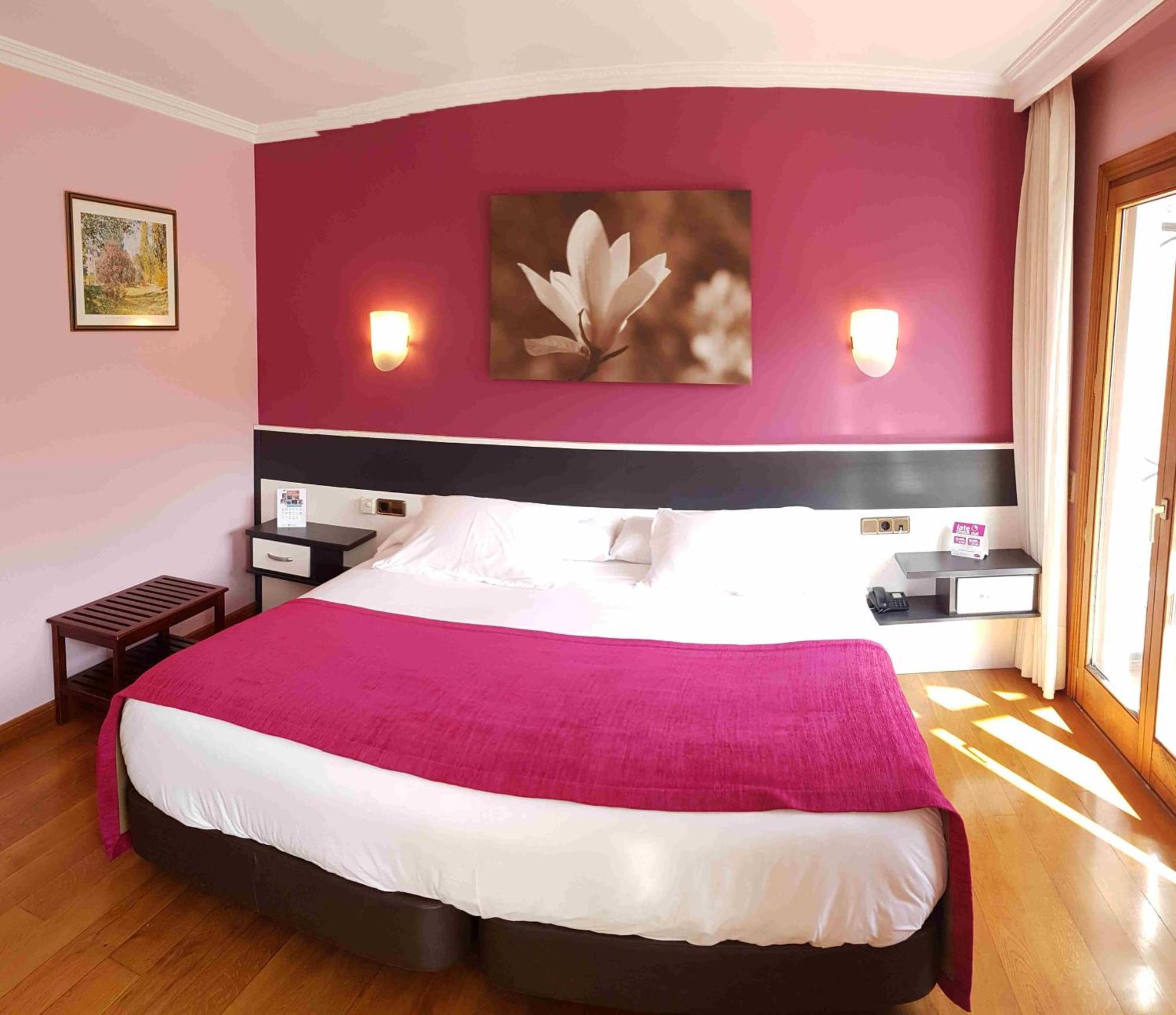 Hotel Venta De Etxalar Kültér fotó