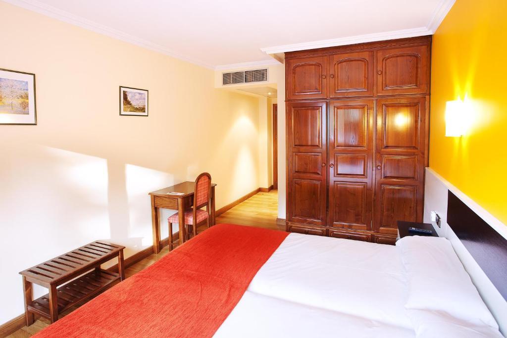 Hotel Venta De Etxalar Kültér fotó