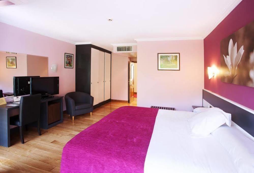 Hotel Venta De Etxalar Kültér fotó