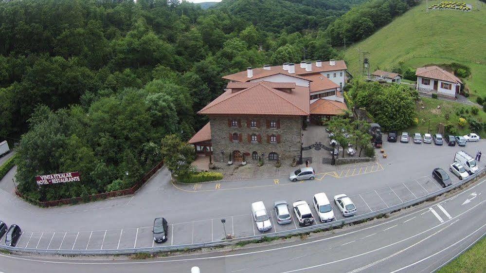 Hotel Venta De Etxalar Kültér fotó